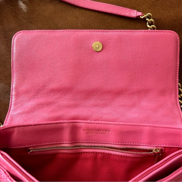 Marc Jacobs Classic Quilted Single Shoulder Bag - Picture 7 of 11